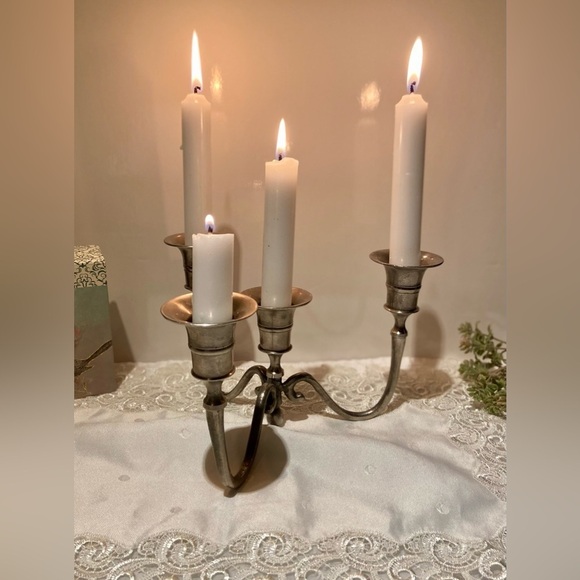 Vintage silver 4 candle holder candelabra holiday decor - Picture 16 of 16